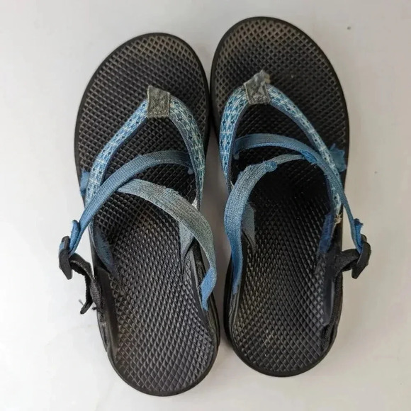 Chaco Strappy Sandals - 7 - Picture 3 of 10